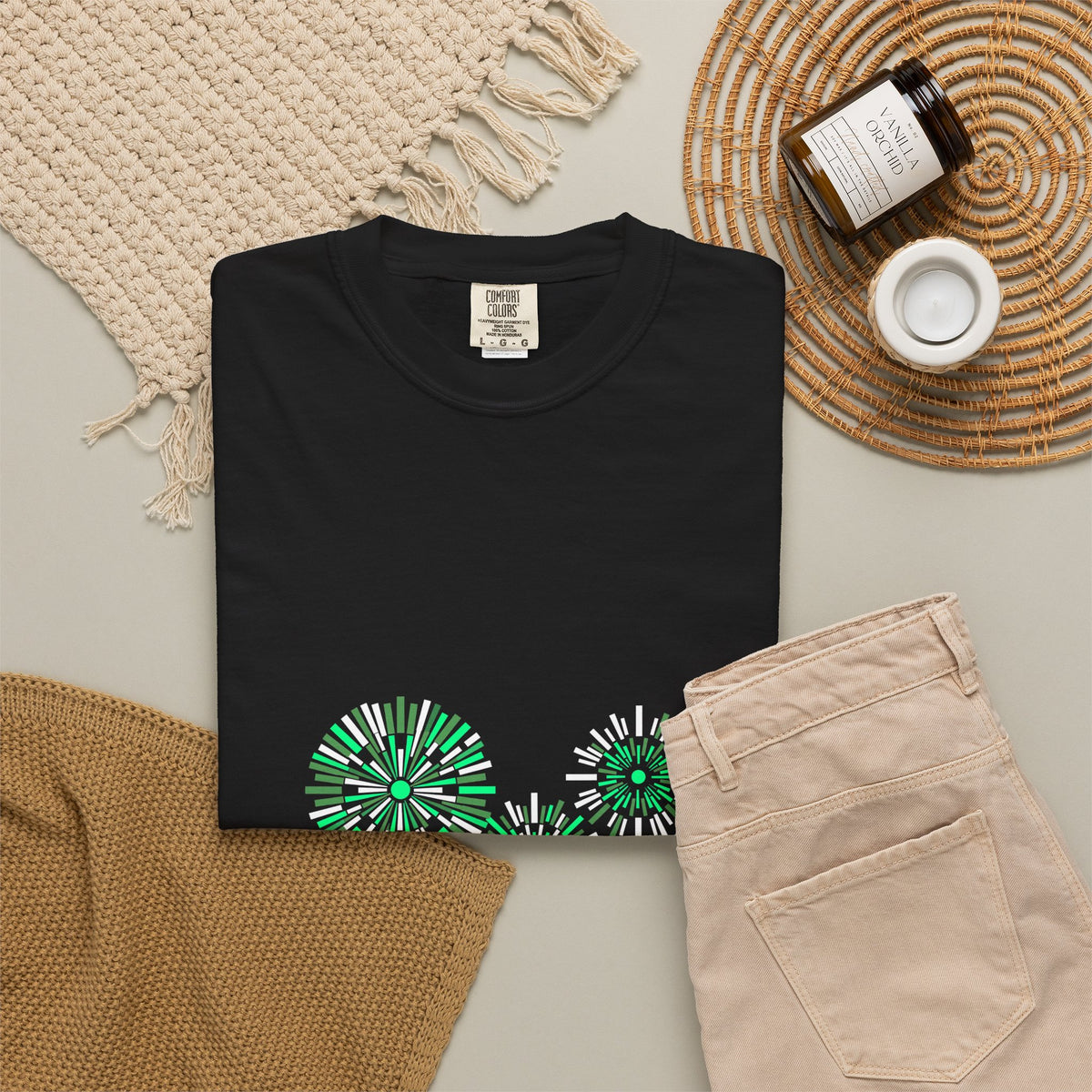LOUD MONEY URBAN — Celebrated Loud Graphic Tee (Onyx)